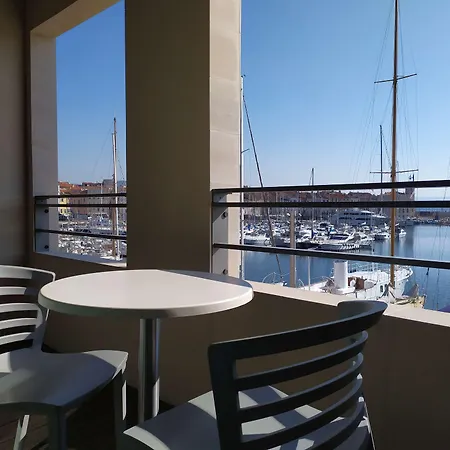Western Premier Du Vieux-port
