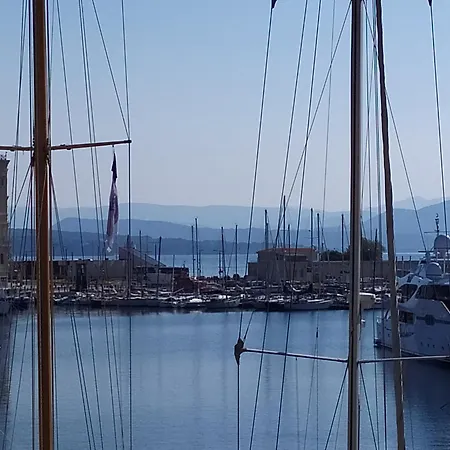 호텔 Western Premier Du Vieux-port 4*