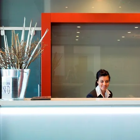 Western Premier Du Vieux-port Hotel 4*